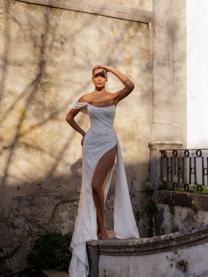 Rochie de mireasă Saturn din colecția Bridal Alchemy