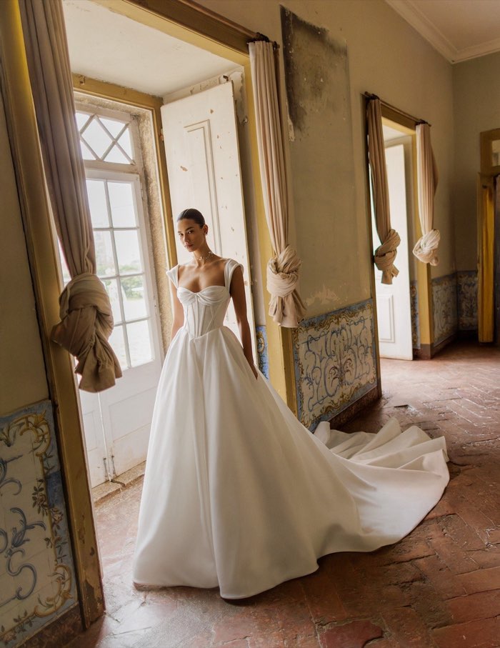 Rochie de mireasă Sposa din colecția Bridal Alchemy