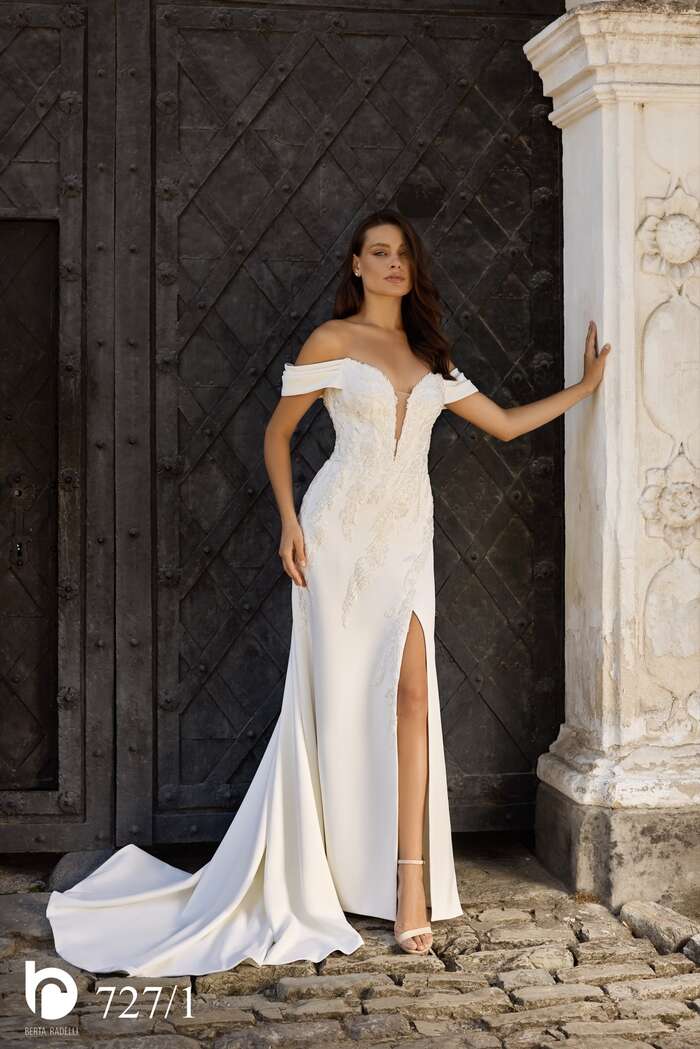 Rochie de mireasă Model 727 din colecția Antoinette Radelli