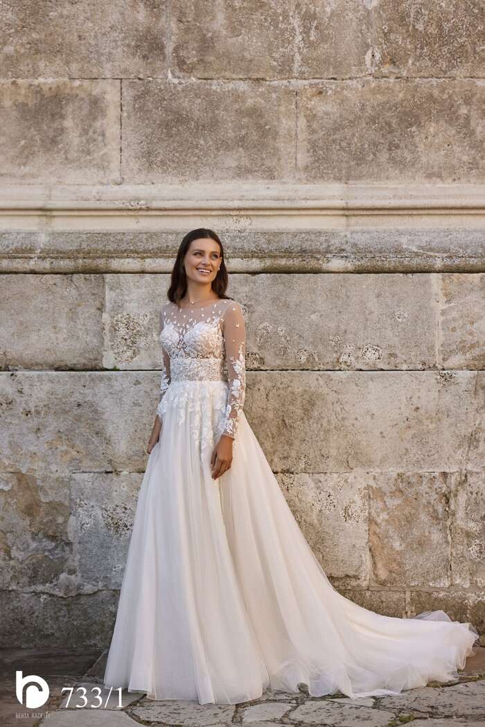 Rochie de mireasă Model 733 din colecția Antoinette Radelli