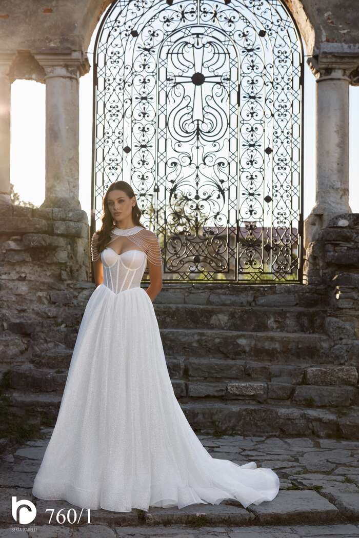 Rochie de mireasă Model 760 din colecția Antoinette Radelli